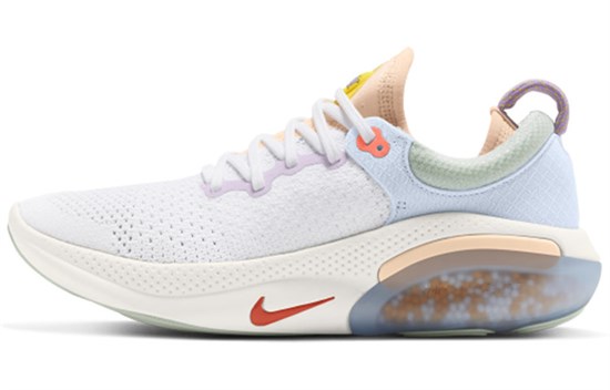 Nike Joyride Run Flyknit Magic Ember Women's CW2642-181 - фото 593526