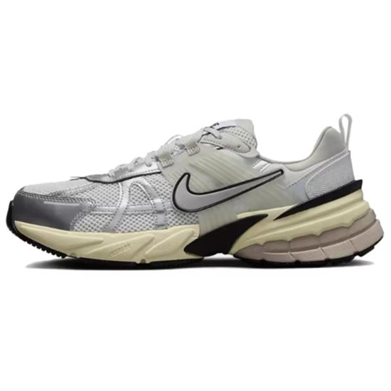 Nike V2K Run Summit White Metallic Silver HJ4497-100 - фото 611706