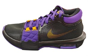 Nike LeBron Witness 8 Ep 'Black Field Purple' FB2237-001