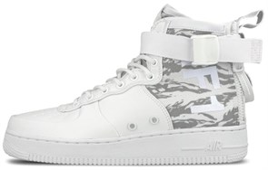 Nike Sf Air Force 1 Mid 'Winter Camo' AA1129-100