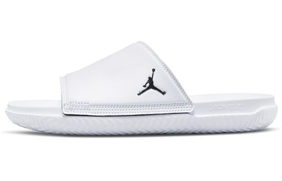 JORDAN Play Slide White Photon Dust DC9835-110 - фото 492794
