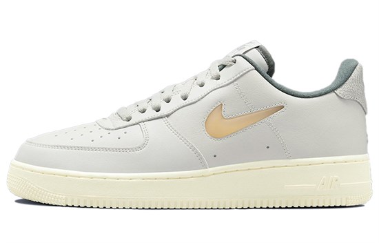 Nike Air Force 1 Low '07 Jewel Light Bone Coconut Milk DC8894-001 - фото 622496