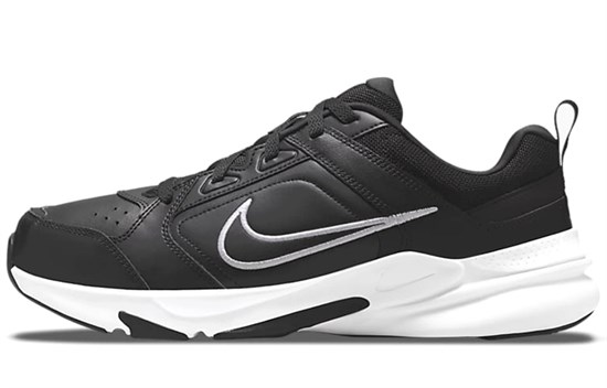 Nike Defy All Day Extra Wide 'Black White' DM7564-001 - фото 625224