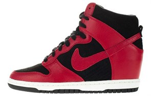 Nike Dunk Sky High Top Skateboard Shoes Women's Black Red 528899-016