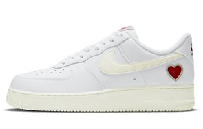 Nike Air Force 1 Low Valentine's Day 2021 DD7117-100