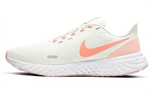 Nike Revolution 5 'White Orange Pearl' Women's BQ3207-109